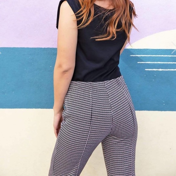 Eva Franco Houndstooth Flare Pants Size Medium - Picture 8 of 9